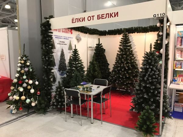 Новорічна штучна ялинка ЛІСОВА КРАСАВИЦЯ 130 см