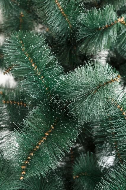 Різдвяна штучна сосна КРИМСЬКА ЗАСНІЖЕНА 240 см