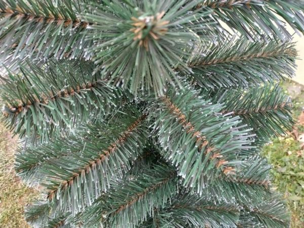 Искусственная новогодняя елка ЛЕСНАЯ с белыми кончиками 150 см