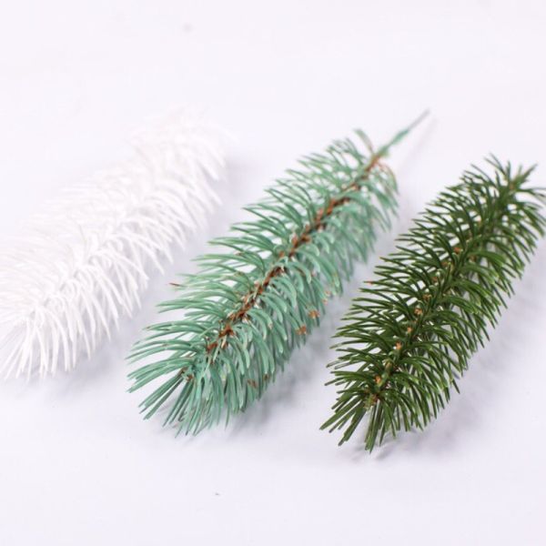 Искусственная новогодняя литая ель БУКОВЕЛЬСКАЯ зелёная 110 см