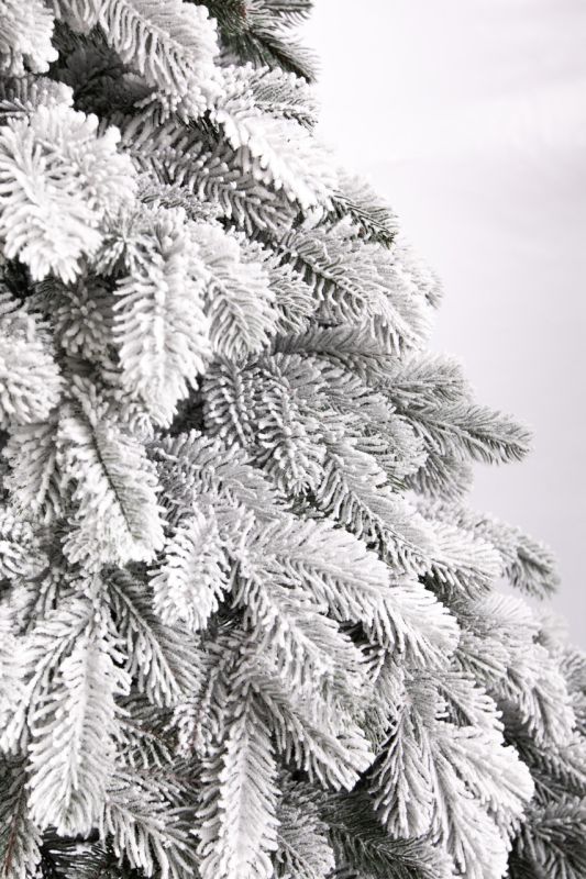 Искусственная новогодняя литая ель КОВАЛЕВСКАЯ ЗАСНЕЖЕННАЯ 150 см