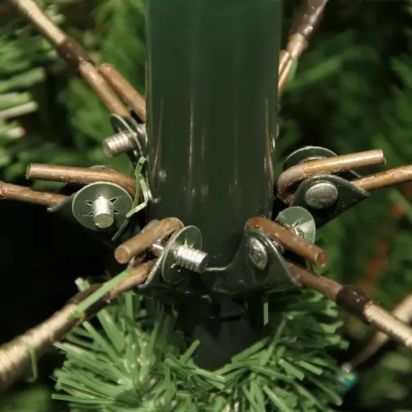 Сосна 2.15м. Millington зелена зі снігом